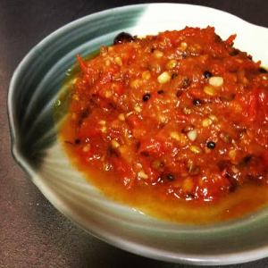 tomato chutney bowl